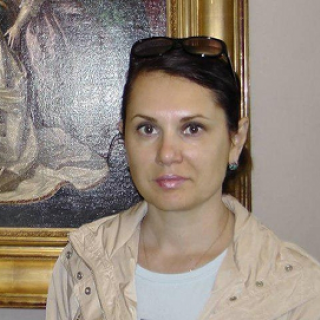 На фото - Елена Никитина (фото с сайта vzsar.ru)